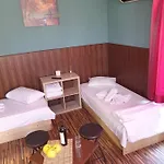 Km!sofia - за гости * סופיה