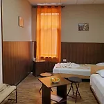 Gasthof Km!sofia - за гости Sofia
