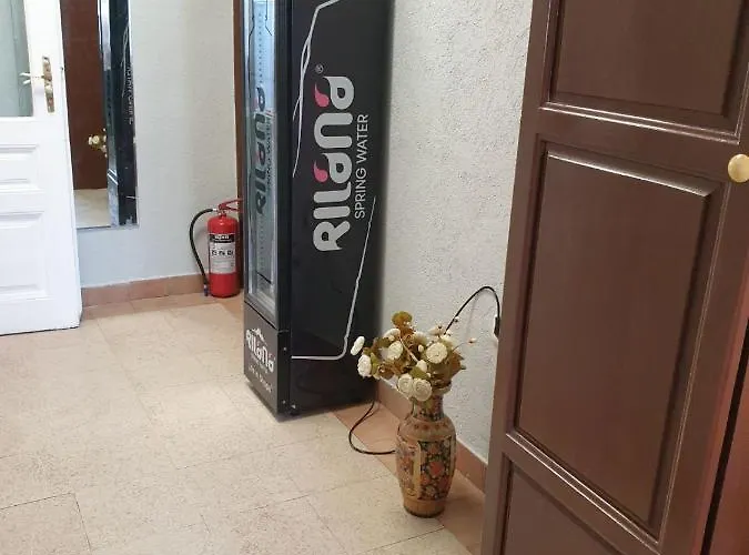 Km!sofia - за гости ゲストハウス *