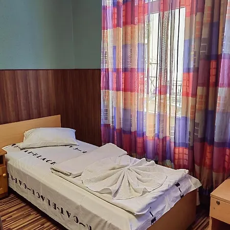 Km!sofia - за гости 게스트하우스